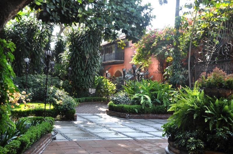 Hotel & Spa Hacienda De Cortes Куэрнавака Экстерьер фото